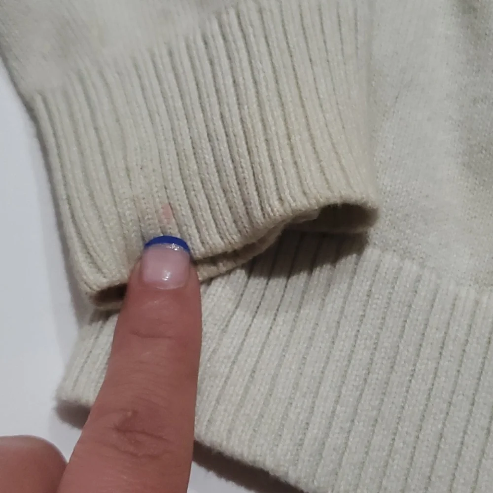 The Children's Place Boy's Sweater-Size XS 4